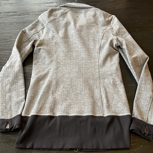 Lululemon Herringbone Jacket - Picture 5 of 7